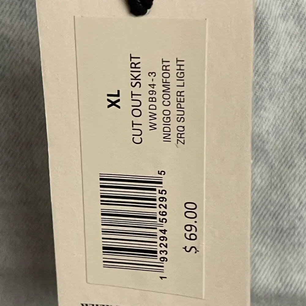 WeWoreWhat Indigo Comfort Cut Out Mini Denim‎ Skirt XL NWT